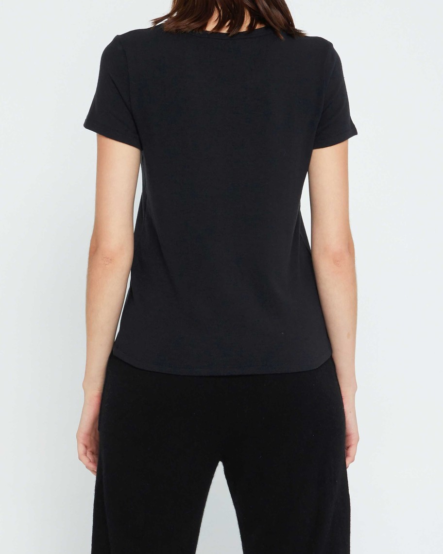 Clothing CAARA | Off-Duty T-Shirt Black